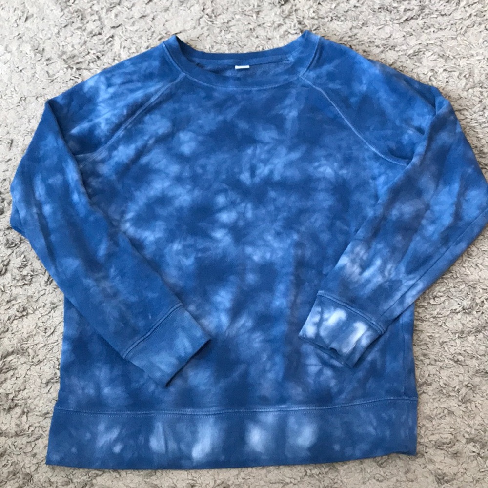 Tie die crew neck